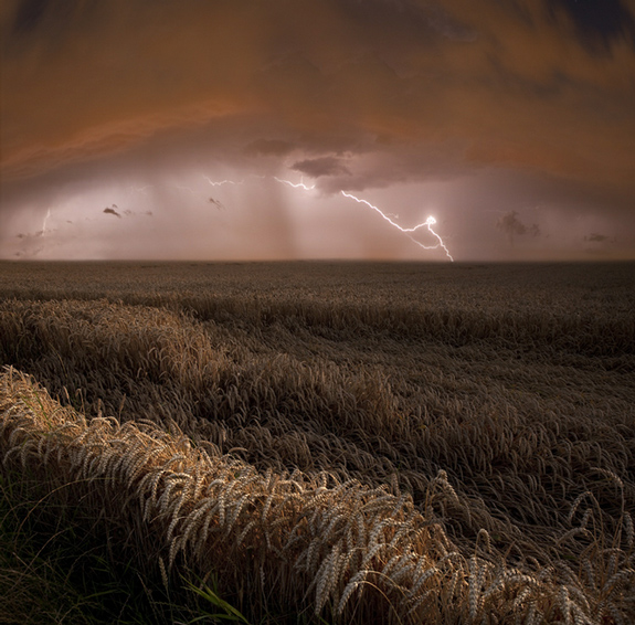 Lightning Photography - Harvest Lights