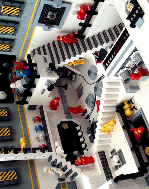 cool lego optical Illusion pictures