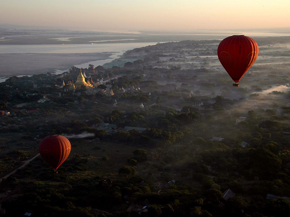 Balloon Flight, Bagan